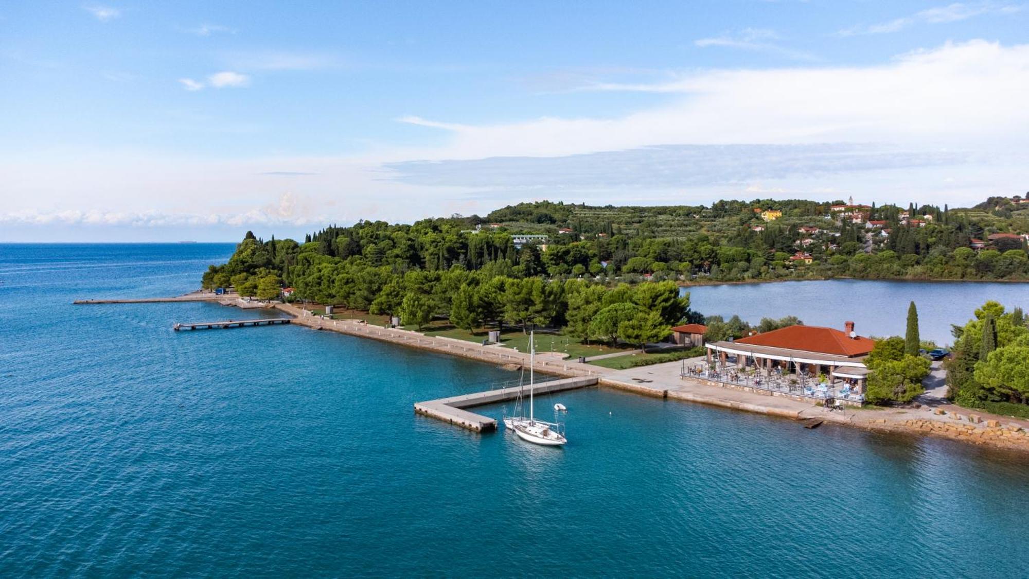 Hotel Svoboda - Terme Krka Strunjan Esterno foto